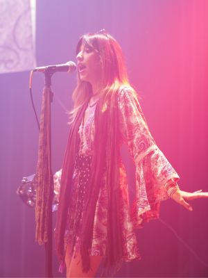 Jessica Joice corista The Jam Band Live